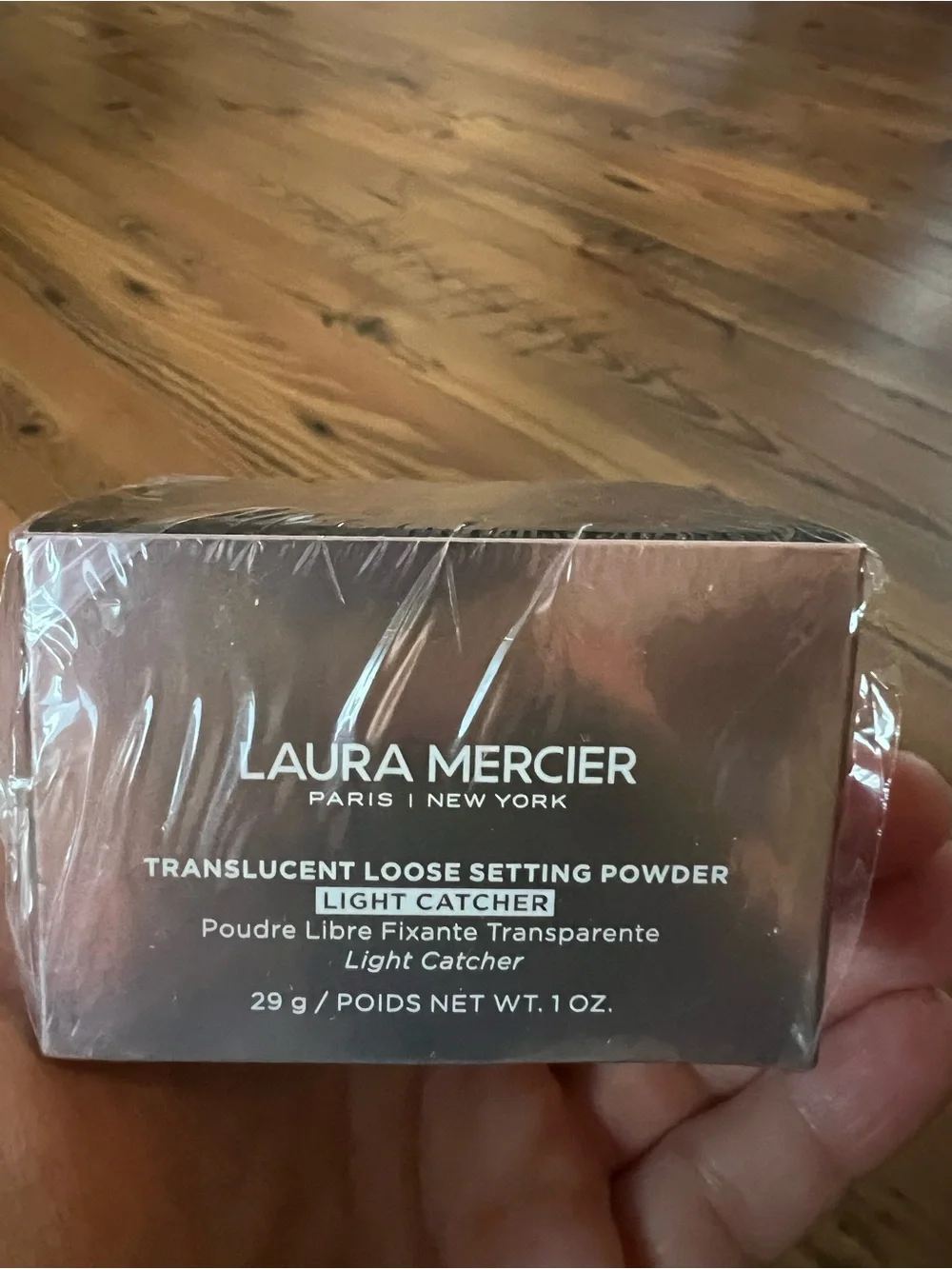 BNWT Authentic - Laura Mercier Translucent Loose Setting Powder - Light Beige